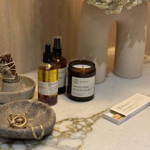 Alternative view of Relax & De-Stress Natural Massage Oil