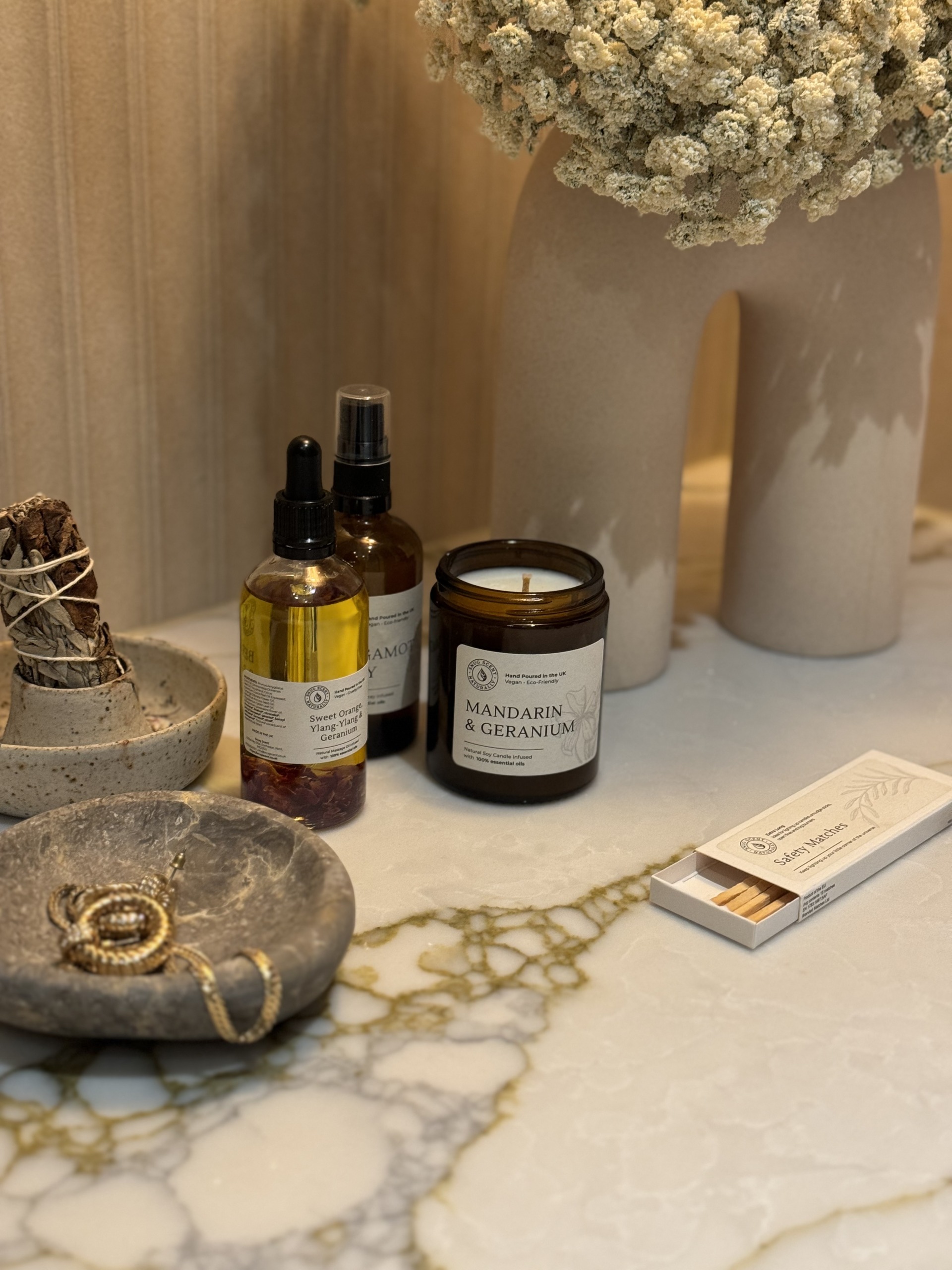 Sensational Natural Candle, Massage Oil and Bath Salts - Image 4