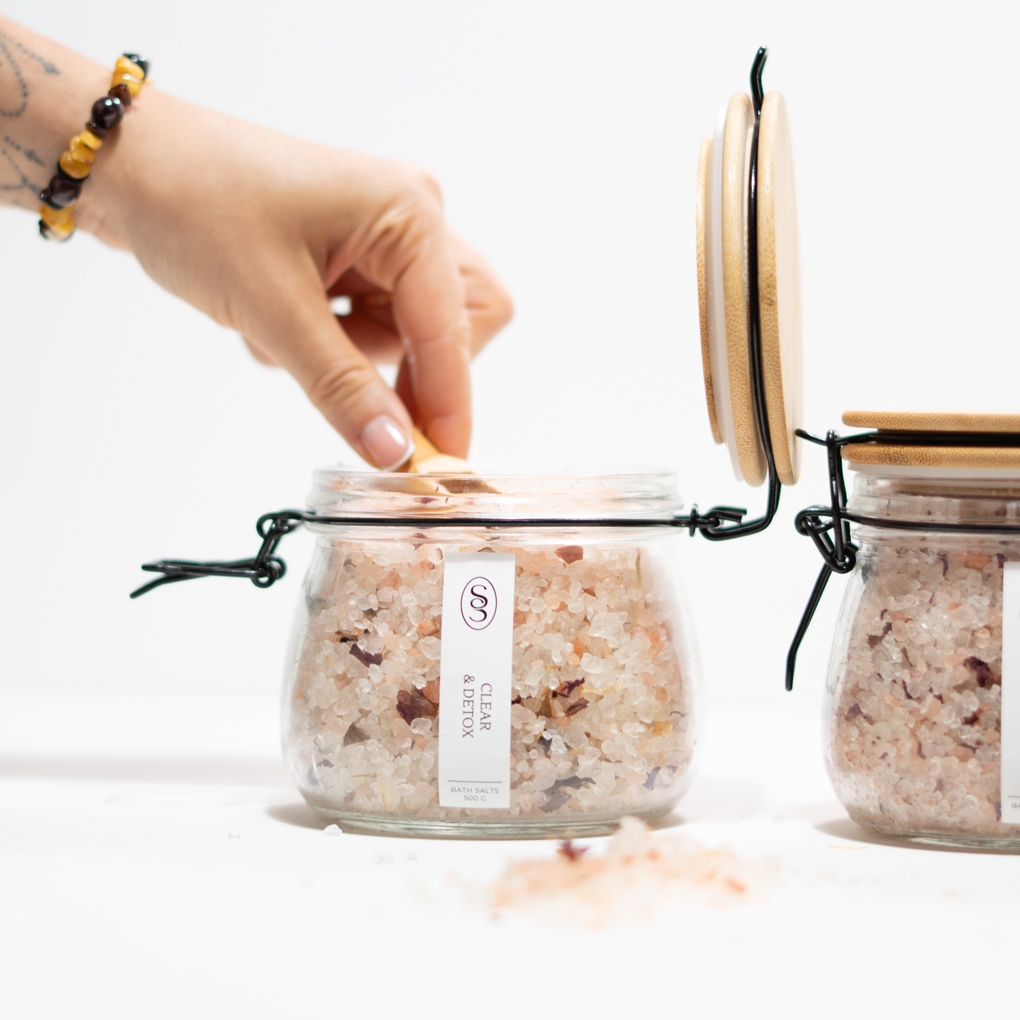 Sensational Natural Candle, Massage Oil and Bath Salts - Image 8